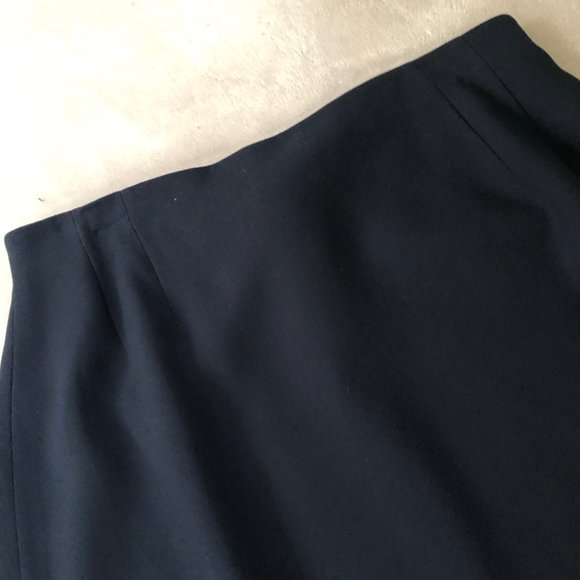 Liz Claiborne Navy Suit Skirt - Picture 3 of 6